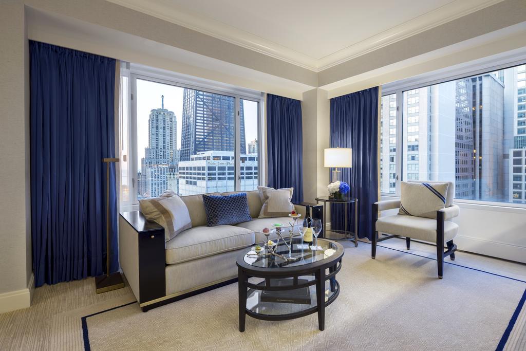 Executive Suite,147740510:JPEG
