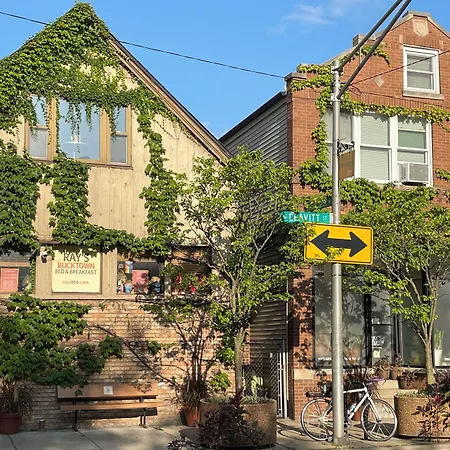 Ray'S Bucktown Bed And Breakfast-3